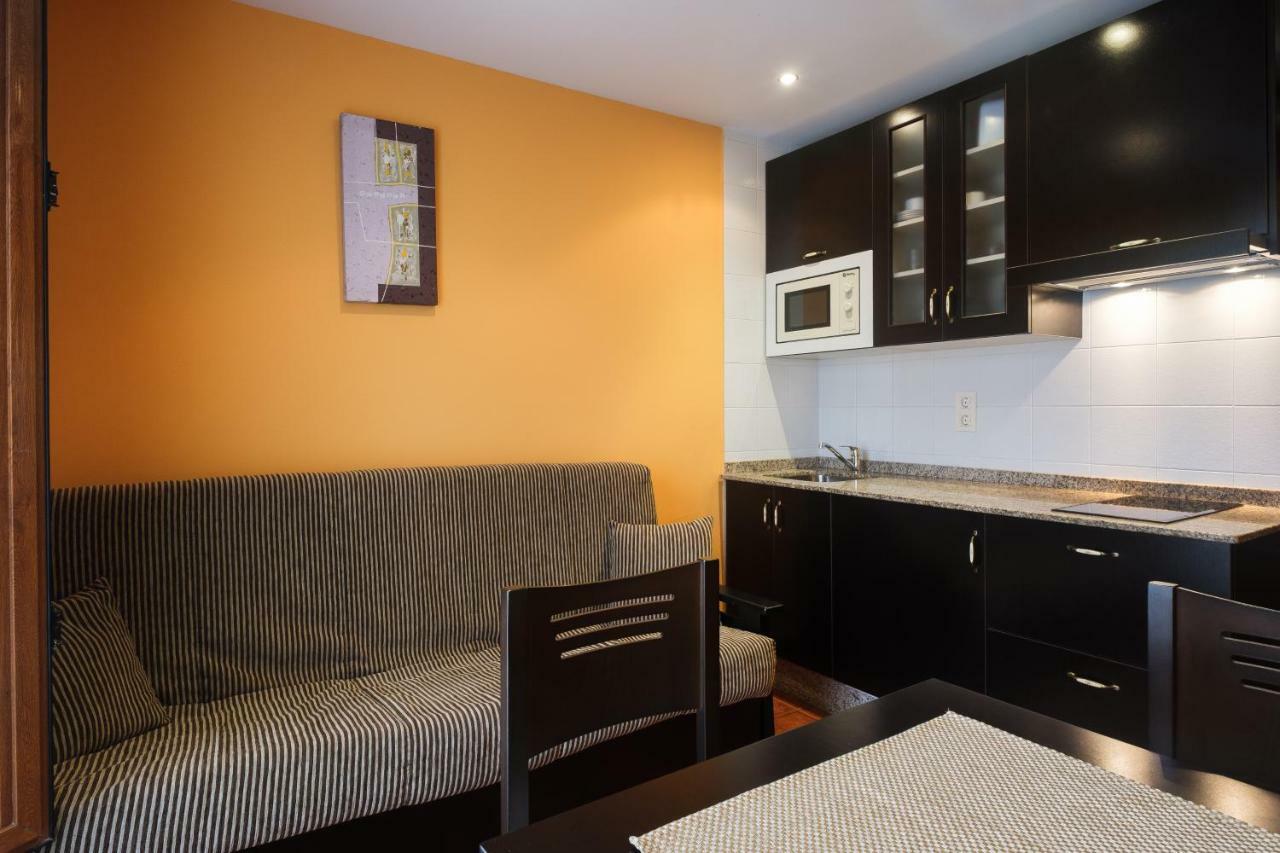 Apartamentos de Herminia Manzaneda (Asturias) Exterior foto