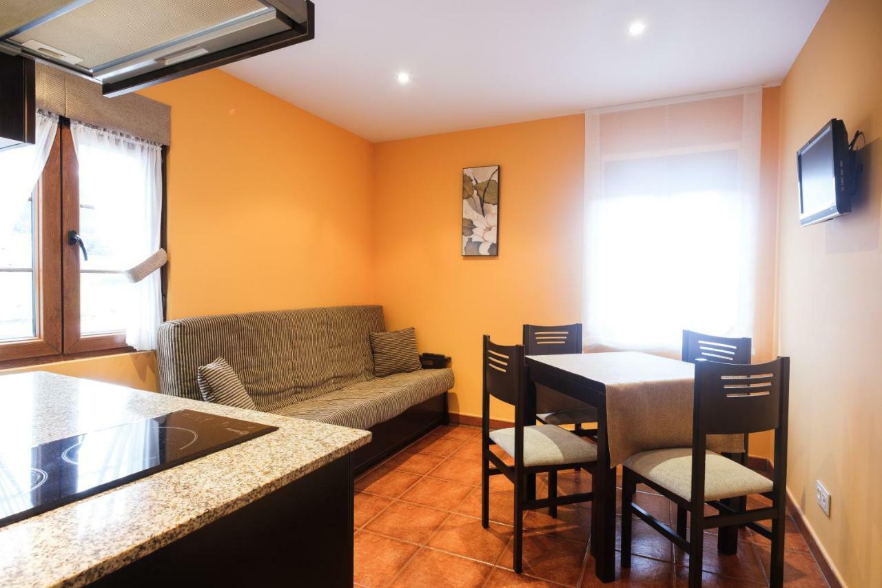 Apartamentos de Herminia Manzaneda (Asturias) Exterior foto